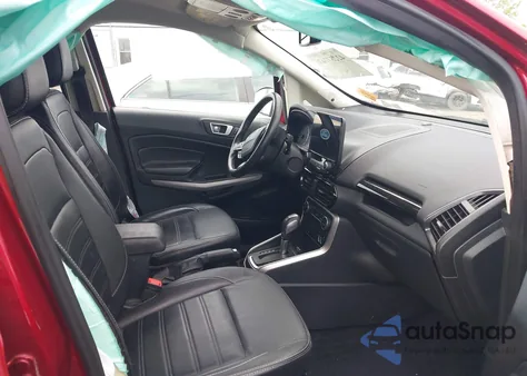 2018 Ford Ecosport Titanium z USA, uszkodzony, nr VIN MAJ6P1WL8JC165345